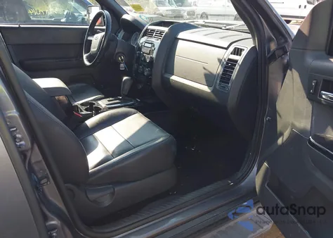 2010 Ford Escape Limited из США, поврежденный, VIN 1FMCU9EG6AKD15530